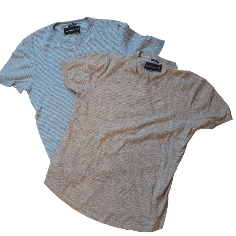 Lot Of 2 Abercrombie & Fitch Beige Green Lightweight T Shirt Top‎ Size M